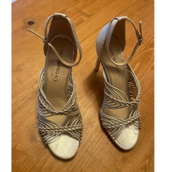 Via Spiga Dorian Strappy Silver Sandals Heels Size 7.5 New - Picture 4 of 8